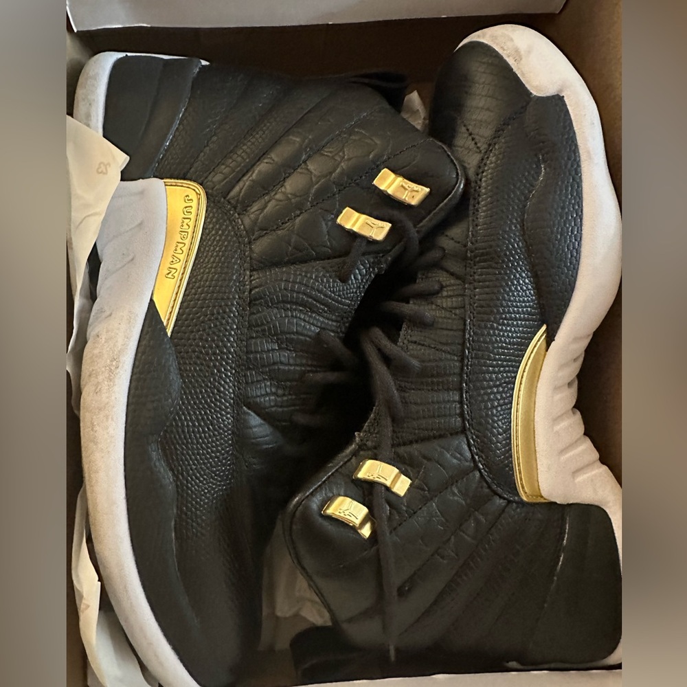 Black Jordan 12s. Women’s size 11.